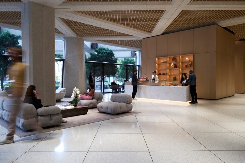 Transamerica pyramid lobby