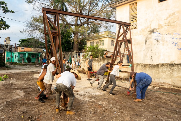 Finca Group in Cuba: "We Found A Legal Void In Our City's Informality That We Can Work With" - Image 12 of 17