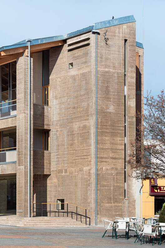 Carbajosa de la Sagrada Cultural Center, Salamanca / Gabriel Gallegos Borges - Photography Exterior, Facade, Windows